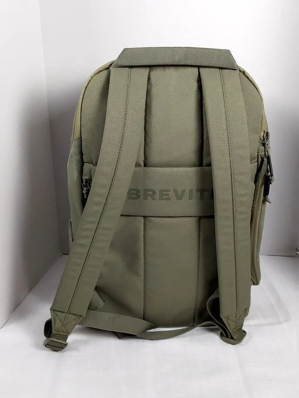 brevite everyday backpack